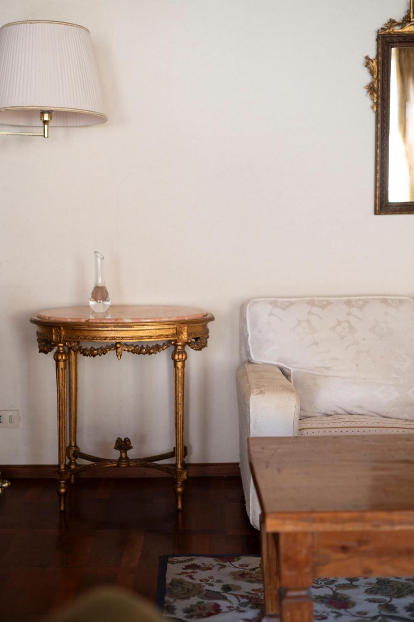 Pensión Caravaggio- Con Bagno Privato In Condiviso Oltrarno
